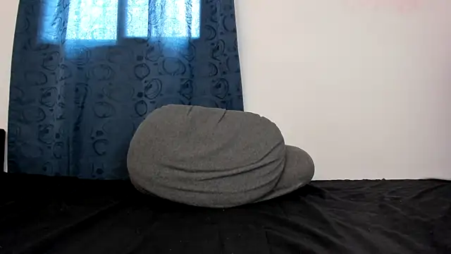 carmesix online show from 7, 3, 2025