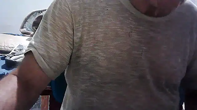 Snapshot of eduar570 chatting on 22, 10, 2025 eduar570 online show from 22, 10, 2025