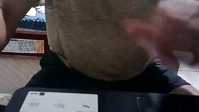 Snapshot of eduar570 chatting on 11, 11, 2025 eduar570 online show from 11, 11, 2025