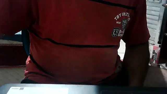 Snapshot of eduar570 chatting on 19, 12, 2025 eduar570 online show from 19, 12, 2025