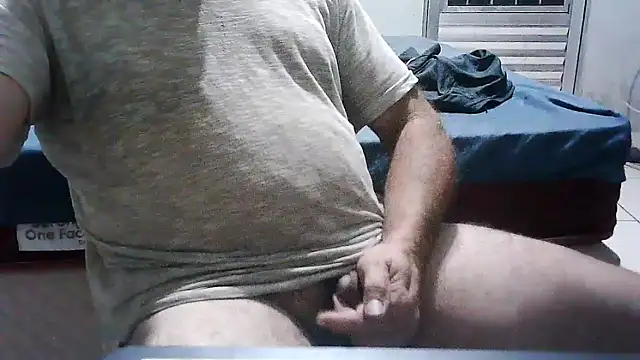 Snapshot of eduar570 chatting on 2, 3, 2026 eduar570 online show from 2, 3, 2026