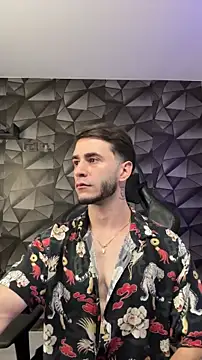 Latino stud4u online show from 12, 11, 2025