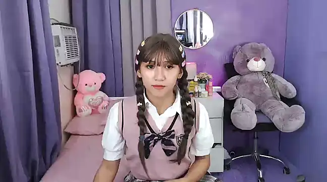 urlovelyfreya online show from 17, 2, 2025