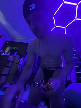 Cloudd Kingg Iceyyy online show from 1, 6, 2026