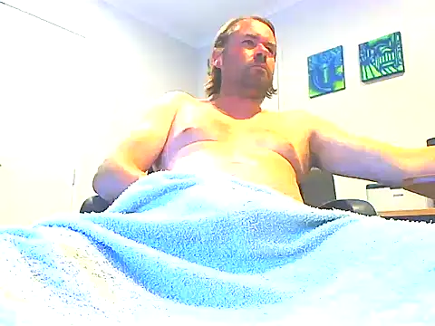 Snapshot of megaboy411 chatting on 28, 2, 2025 megaboy411 online show from 28, 2, 2025