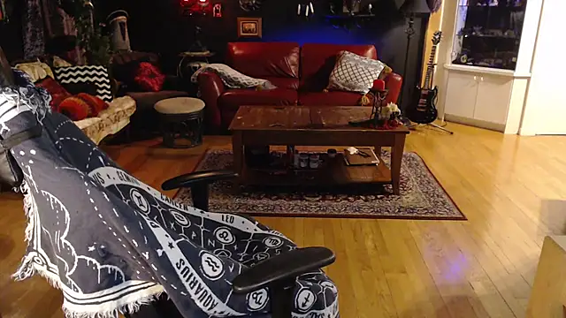 Snapshot of gothstripper chatting on 1, 2, 2025 gothstripper online show from 1, 2, 2025