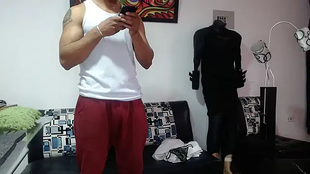 Snapshot of Black_hot266 chatting on 24, 9, 2025 Black hot266 online show from 24, 9, 2025