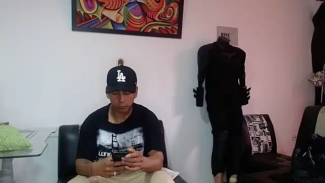 Snapshot of Black_hot266 chatting on 10, 10, 2025 Black hot266 online show from 10, 10, 2025