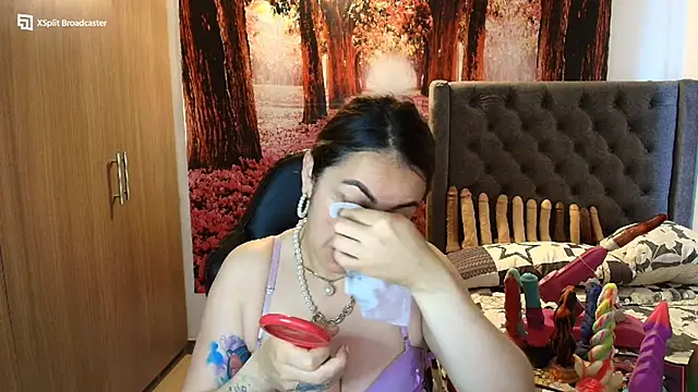 Snapshot of sofia23dirty chatting on 11, 10, 2025 sofia23dirty online show from 11, 10, 2025