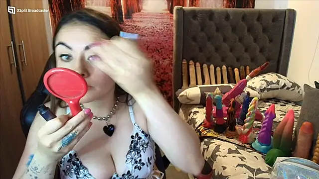 Snapshot of sofia23dirty chatting on 17, 10, 2025 sofia23dirty online show from 17, 10, 2025