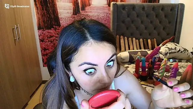 Snapshot of sofia23dirty chatting on 18, 10, 2025 sofia23dirty online show from 18, 10, 2025