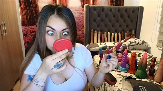 Snapshot of sofia23dirty chatting on 16, 12, 2025 sofia23dirty online show from 16, 12, 2025