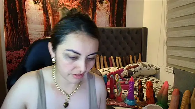 Snapshot of sofia23dirty chatting on 5, 2, 2026 sofia23dirty online show from 5, 2, 2026