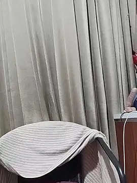 Little suzy5 online show from 1, 2, 2025