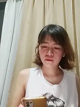 Little suzy5 online show from 5, 3, 2025