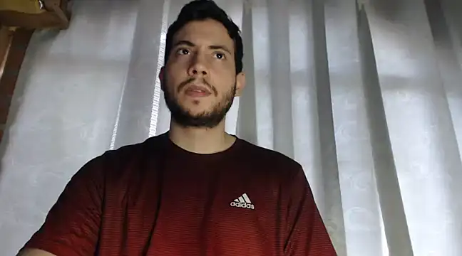 Snapshot of Armando_2002 chatting on 12, 12, 2024 Armando 2002 online show from 12, 12, 2024