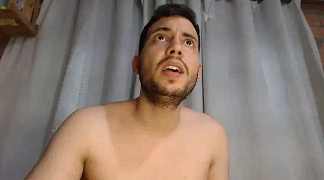 Snapshot of Armando_2002 chatting on 17, 1, 2025 Armando 2002 online show from 17, 1, 2025