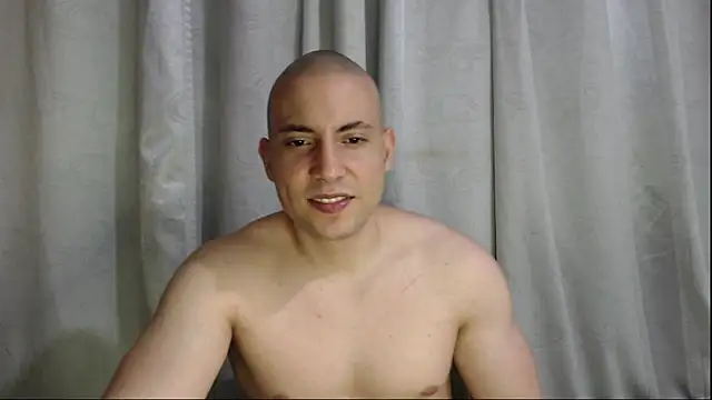 Snapshot of Armando_2002 chatting on 21, 9, 2025 Armando 2002 online show from 21, 9, 2025