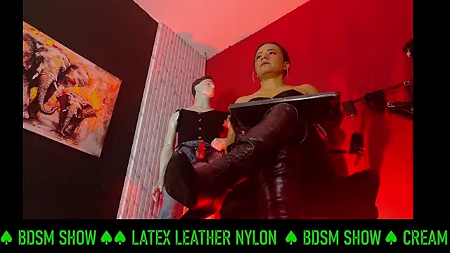 Snapshot of MistressSlut1 chatting on 24, 2, 2025 MistressSlut1 online show from 24, 2, 2025