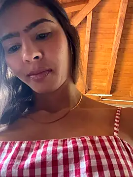 Snapshot of RouseColins chatting on 14, 12, 2025 RouseColins online show from 14, 12, 2025