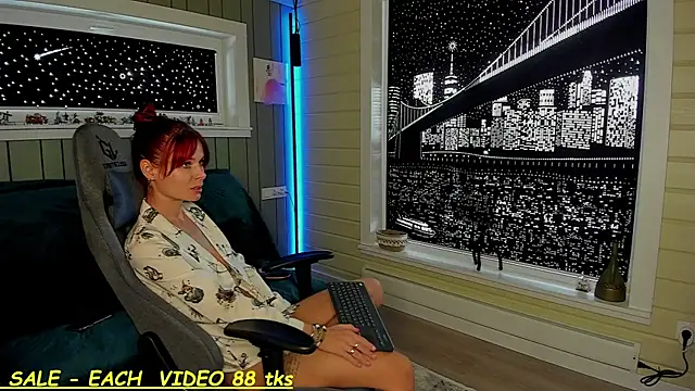 SandyChris online show from 7, 3, 2025