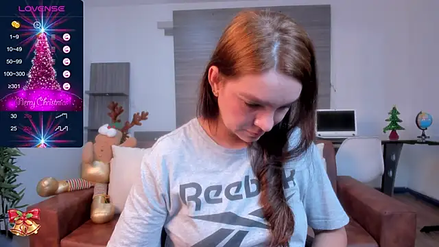 Snapshot of miataylorr1 chatting on 10, 12, 2024 miataylorr1 online show from 10, 12, 2024