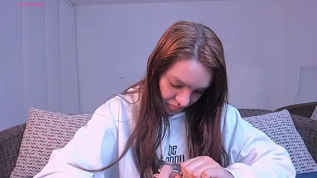 Snapshot of miataylorr1 chatting on 4, 2, 2025 miataylorr1 online show from 4, 2, 2025