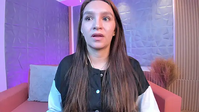 Snapshot of miataylorr1 chatting on 12, 2, 2025 miataylorr1 online show from 12, 2, 2025