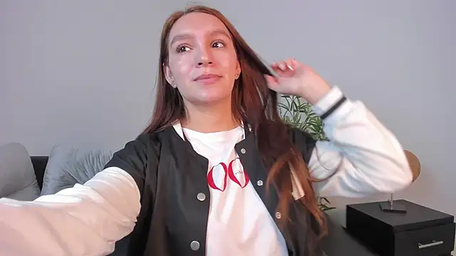 Snapshot of miataylorr1 chatting on 26, 2, 2025 miataylorr1 online show from 26, 2, 2025