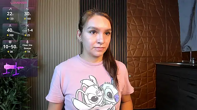 Snapshot of miataylorr1 chatting on 12, 3, 2025 miataylorr1 online show from 12, 3, 2025