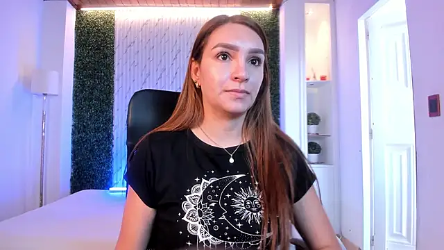 Snapshot of miataylorr1 chatting on 20, 10, 2025 miataylorr1 online show from 20, 10, 2025