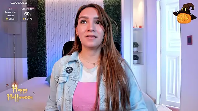 Snapshot of miataylorr1 chatting on 31, 10, 2025 miataylorr1 online show from 31, 10, 2025