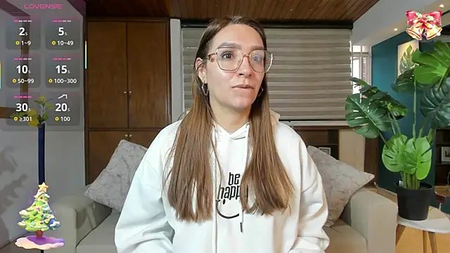 Snapshot of miataylorr1 chatting on 15, 12, 2025 miataylorr1 online show from 15, 12, 2025