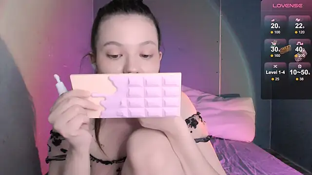 Snapshot of bbycolada chatting on 10, 3, 2025 bbycolada online show from 10, 3, 2025