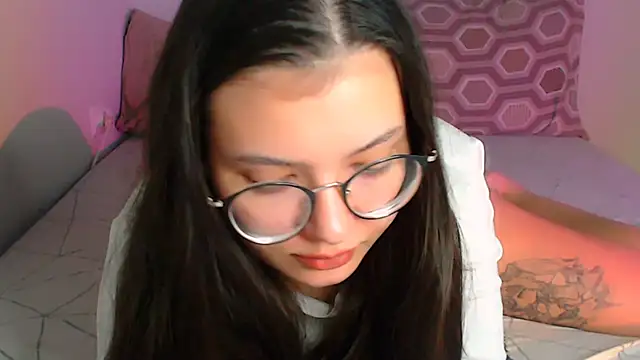 Snapshot of bbycolada chatting on 7, 11, 2025 bbycolada online show from 7, 11, 2025