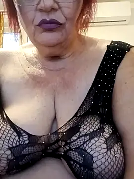 Snapshot of CALDA-AKIRA chatting on 25, 9, 2025 CALDA-AKIRA online show from 25, 9, 2025