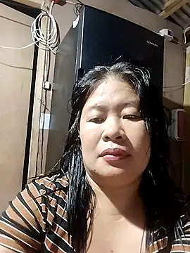 lickmepussy21 online show from 2, 2, 2026