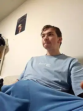 Snapshot of BigJuicy18cm chatting on 19, 2, 2025 BigJuicy18cm online show from 19, 2, 2025