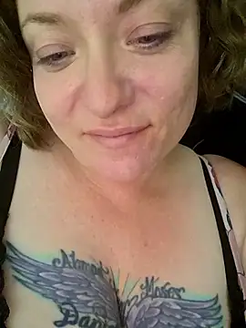 julimonroe online show from 24, 5, 2026