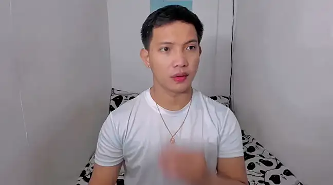 Snapshot of xSebastian19 chatting on 3, 1, 2025 xSebastian19 online show from 3, 1, 2025