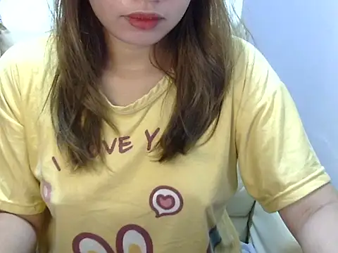    zurIII09  online show from 25, 10, 2025