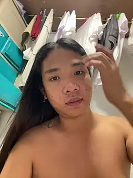 Snapshot of Valentinasbody chatting on 6, 12, 2024 Valentinasbody online show from 6, 12, 2024