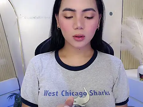 Snapshot of Martha_pookerxxx chatting on 17, 9, 2025 Martha pookerxxx online show from 17, 9, 2025