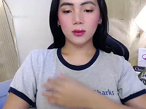 Snapshot of Martha_pookerxxx chatting on 26, 9, 2025 Martha pookerxxx online show from 26, 9, 2025