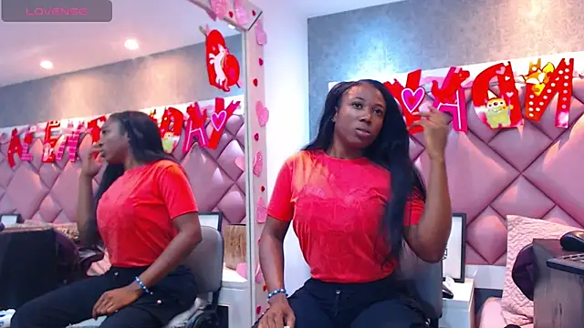 Snapshot of DanielaDuff chatting on 26, 9, 2025 DanielaDuff online show from 26, 9, 2025