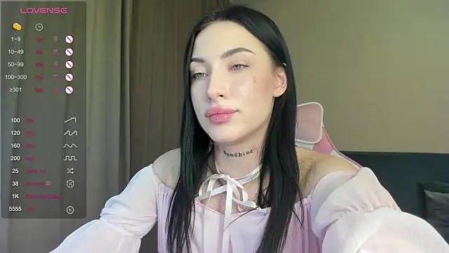 Snapshot of JenniferQueen11 chatting on 19, 12, 2024 JenniferQueen11 online show from 19, 12, 2024