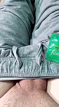 Snapshot of funcock78 chatting on 1, 3, 2025 funcock78 online show from 1, 3, 2025