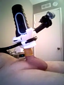 Snapshot of funcock78 chatting on 17, 12, 2025 funcock78 online show from 17, 12, 2025