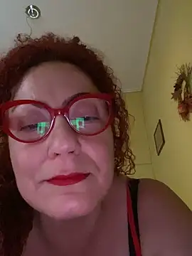 playcouple45 online show from 10, 9, 2025