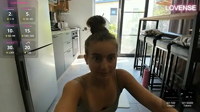 Snapshot of ElizSweet chatting on 15, 4, 2026 ElizSweet online show from 15, 4, 2026